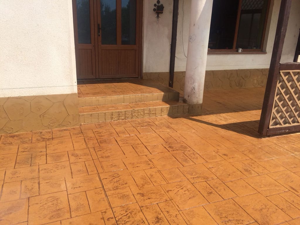 beton amprentat Albeștii de Argeș